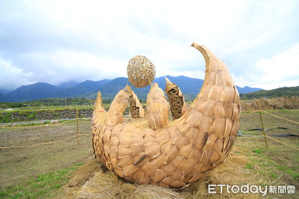 ▲▼花蓮富里稻草藝術季。（圖／記者蔡玟君攝）