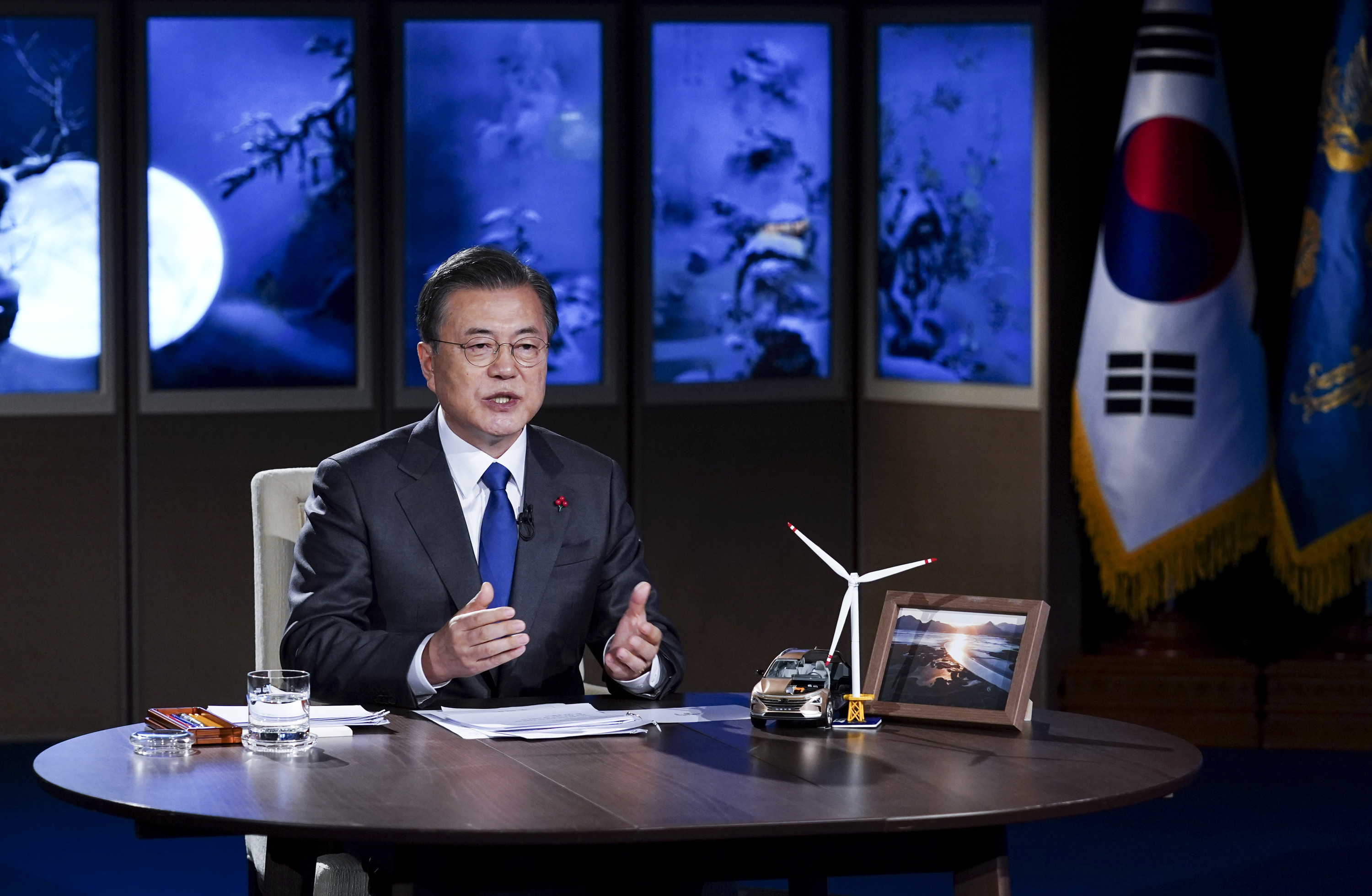 ▲▼南韓總統文在寅於世界經濟論壇發表演說。（圖／達志影像）