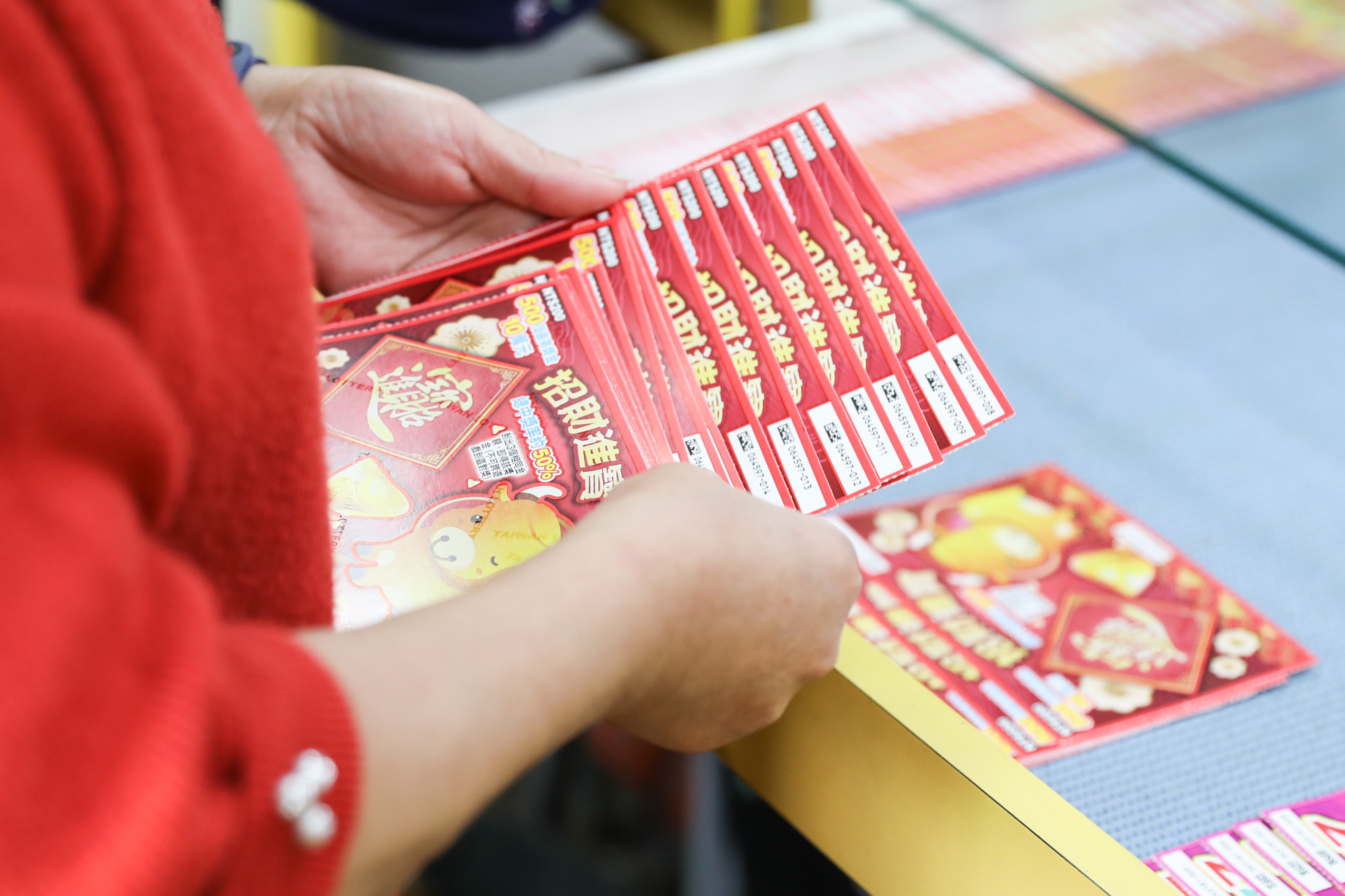 ▲台灣彩券刮刮樂，新春大樂透加碼。（圖／記者林敬旻攝）