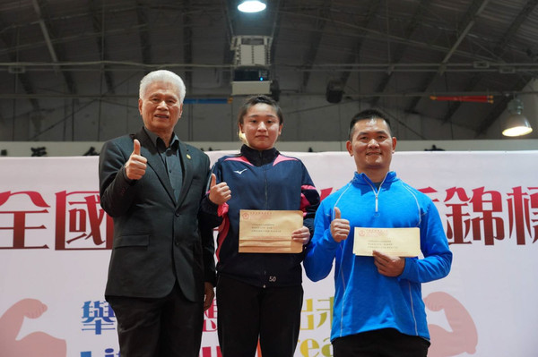 ▲國中女生組49公斤級金牌黃宜甄。（圖／舉重協會提供）