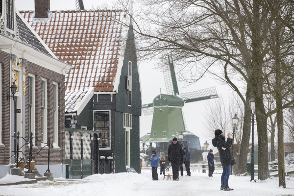 ▲▼ 荷蘭10年來首遇暴風雪。（圖／達志影像／美聯社）