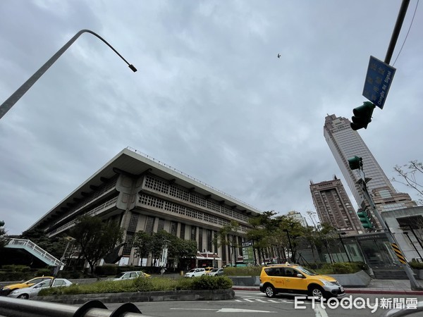 ▲▼  桃園機場,桃園機捷,北車,台北車站,桃園機場捷運A1台北車站,車站商圈,台北新光三越,台北火車站,台北車站商圈     。（圖／記者張菱育攝）