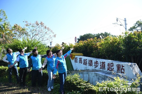 ▲▼吉安鄉環鄉自行車道，全長3.25公里，是全國唯一擁有兼具山、海景觀自行車道網絡的鄉鎮。（圖／吉安鄉公所提供，下同）