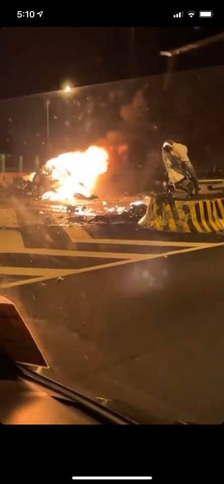 快訊／開工日不平靜！　國5火燒車1人亡。（圖／翻攝「宜蘭知識+」臉書社團）