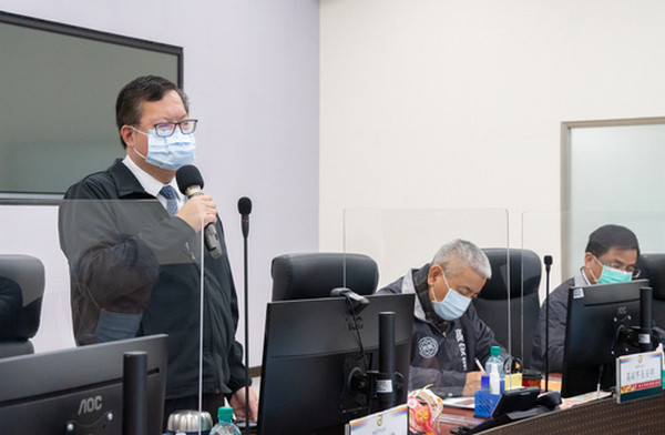 ▲市長鄭文燦宣布，桃園各項防疫管制措施落實至2月底。（圖／市府提供）