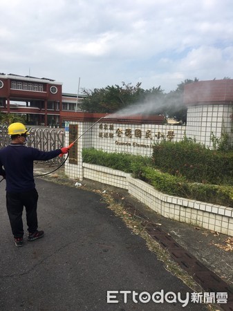 ▲屏東縣政府17日起高中以下校園大消毒，讓師生安心開學            。（圖／記者陳崑福翻攝，以下同）