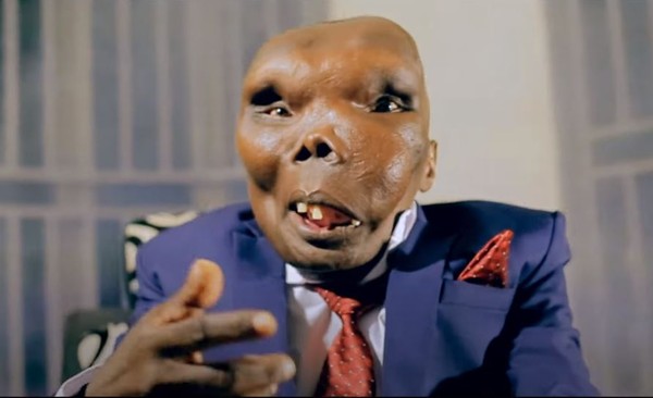 ▲▼來自烏干達的世界最醜男巴古馬（Godfrey Baguma）最近娶了第三任老婆。（圖／翻攝自YouTube／UGXTRA CELEBRITY BUZZ）