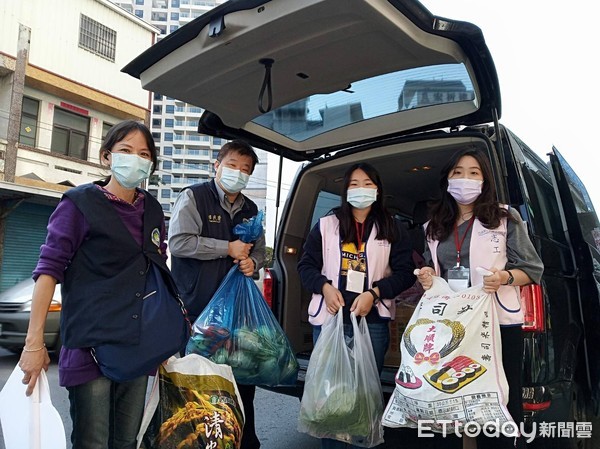 ▲高雄文藻大學被分到派到移民署南區事務大隊高雄市第一服務站實習，收穫良多。（圖／記者陳崑福翻攝，以下同）