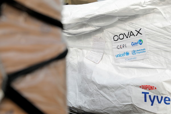 ▲▼首批COVAX疫苗送抵迦納。（圖／路透）