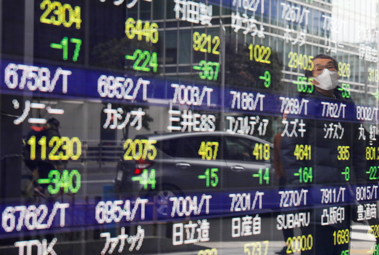 日股多頭總司令怕了？　日央行傳不再敲進6兆日圓ETF「要等暴跌再買」 |