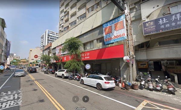 ▲▼當時發生槍擊案的紫禁城酒店已經暫停營業。（圖／翻攝Google Maps）