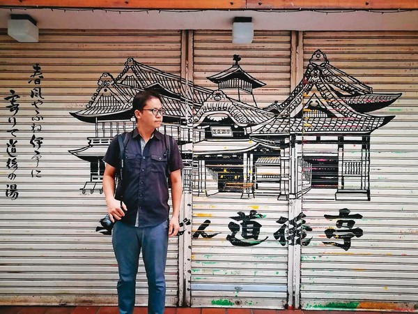 林亦峰在日本旅遊界小有名氣，其臉書專頁「旅人視角」有13萬粉絲。（翻攝旅人視角臉書）