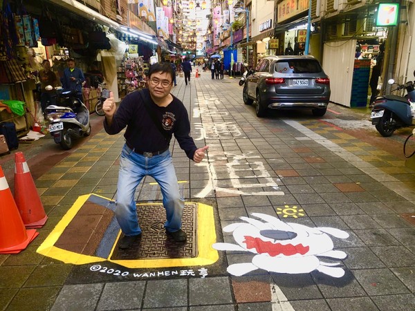 [閒聊]台北「漫畫一條街」成型！華陰街安裝星座