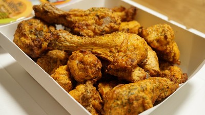 雞有生長激素導致性早熟？營養師闢謠曝真相