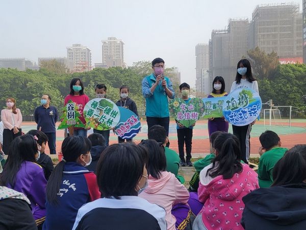 ▲「文山愛種樹」系列活動推動環境教育。（圖／黃家齊提供）