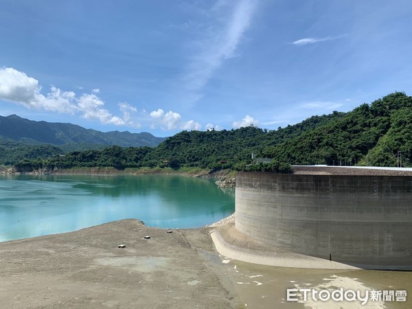 ▲台南主要水庫蓄水量嚴重不足，目前已採減量供水之節水措施，目前用水管理單位正努力調配，希望能撐到7月份。（圖／記者林悅翻攝，下同）