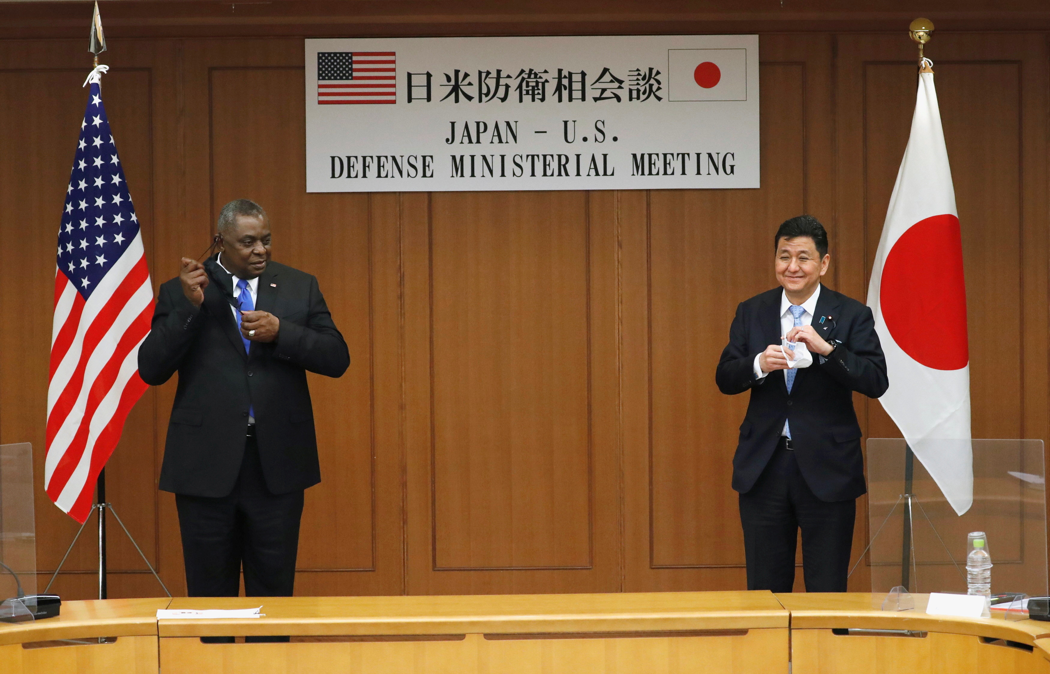 ▲▼美國國防部長、日本防衛大臣在16日會談上提到台海問題。（圖／路透社）