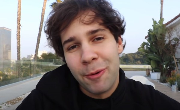 ▲▼美國千萬YouTuber多布里克（David Dobrik）被爆出涉及性侵醜聞。（圖／翻攝自YouTube／David Dobrik）