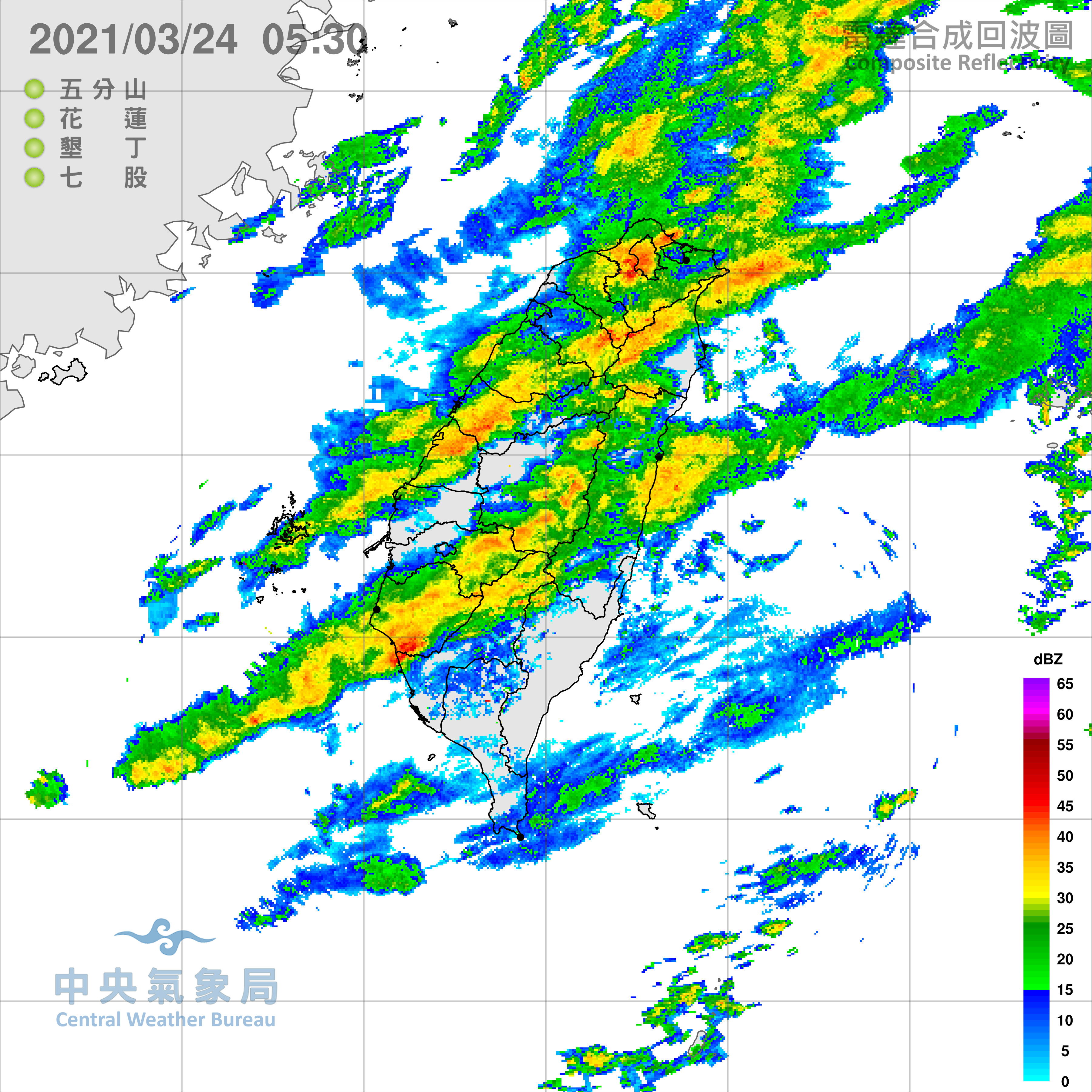 雨彈襲中台 瞬間暴雨市區積淹水網友讚嘆 出門就到台中港