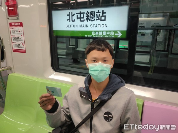 台中捷運綠線今重啟試營運　全線18站通通免費搭30天（圖／記者游瓊華攝）