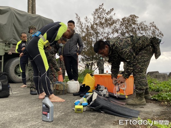 ▲▼飛官失聯，軍方將派員水下搜救。（圖／記者陳以昇攝）