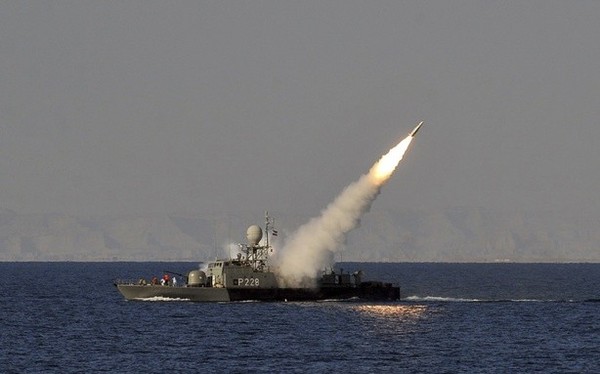 ▲▼伊朗試射巡弋飛彈。2012年。(圖／達志影像／美聯社)