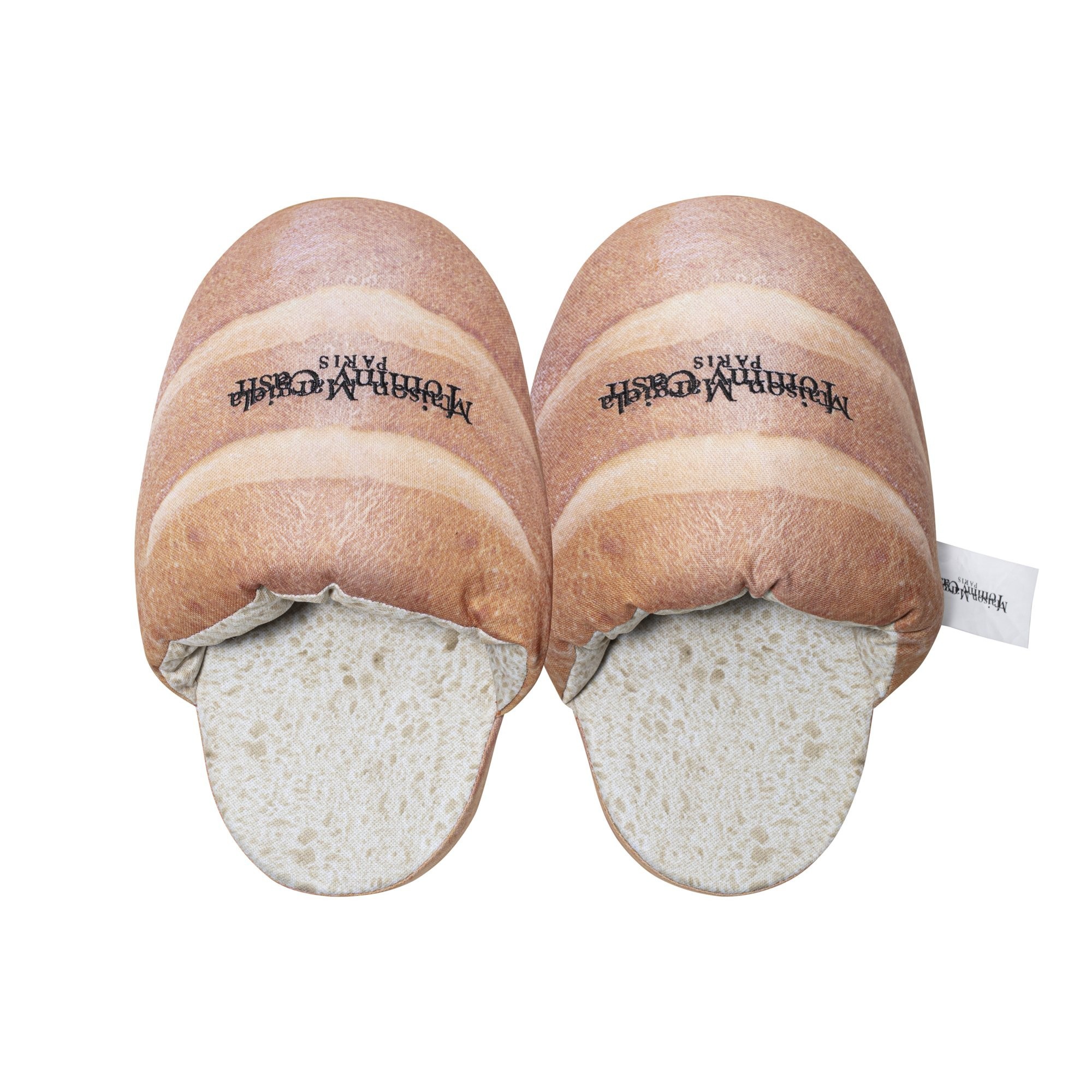 ▲法國麵包拖鞋             。（圖／翻攝品牌官網）