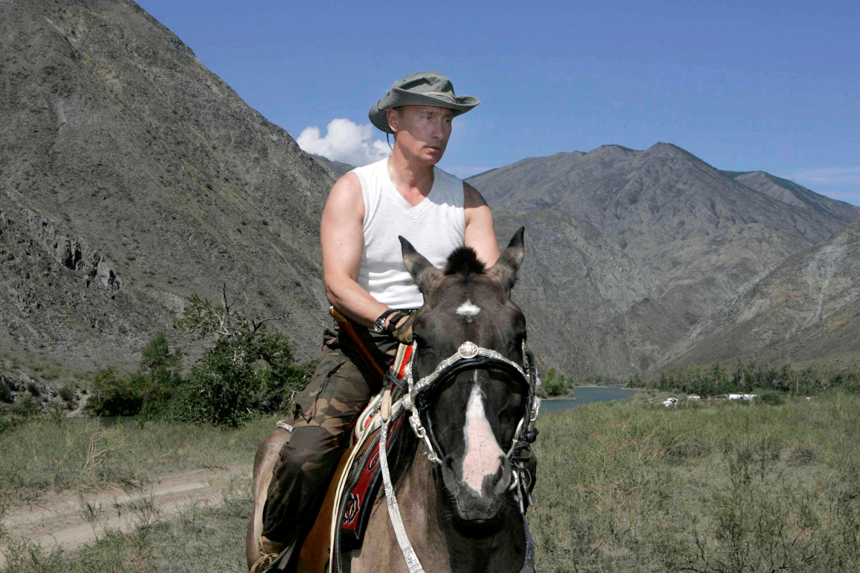 ▲俄羅斯總統普丁在西伯利亞南部騎馬。（圖／路透）