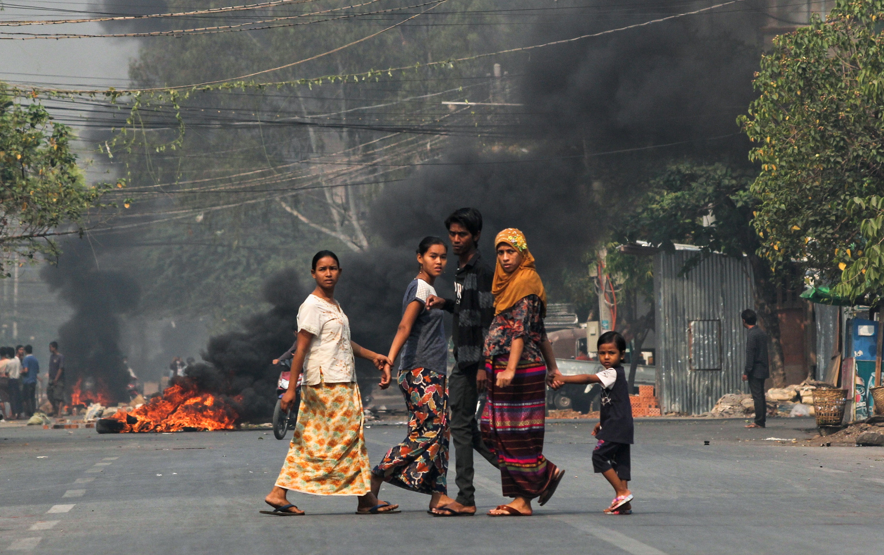 ▲▼緬甸軍方慶祝軍人節，同天殺害至少114名抗議民眾。（圖／路透）