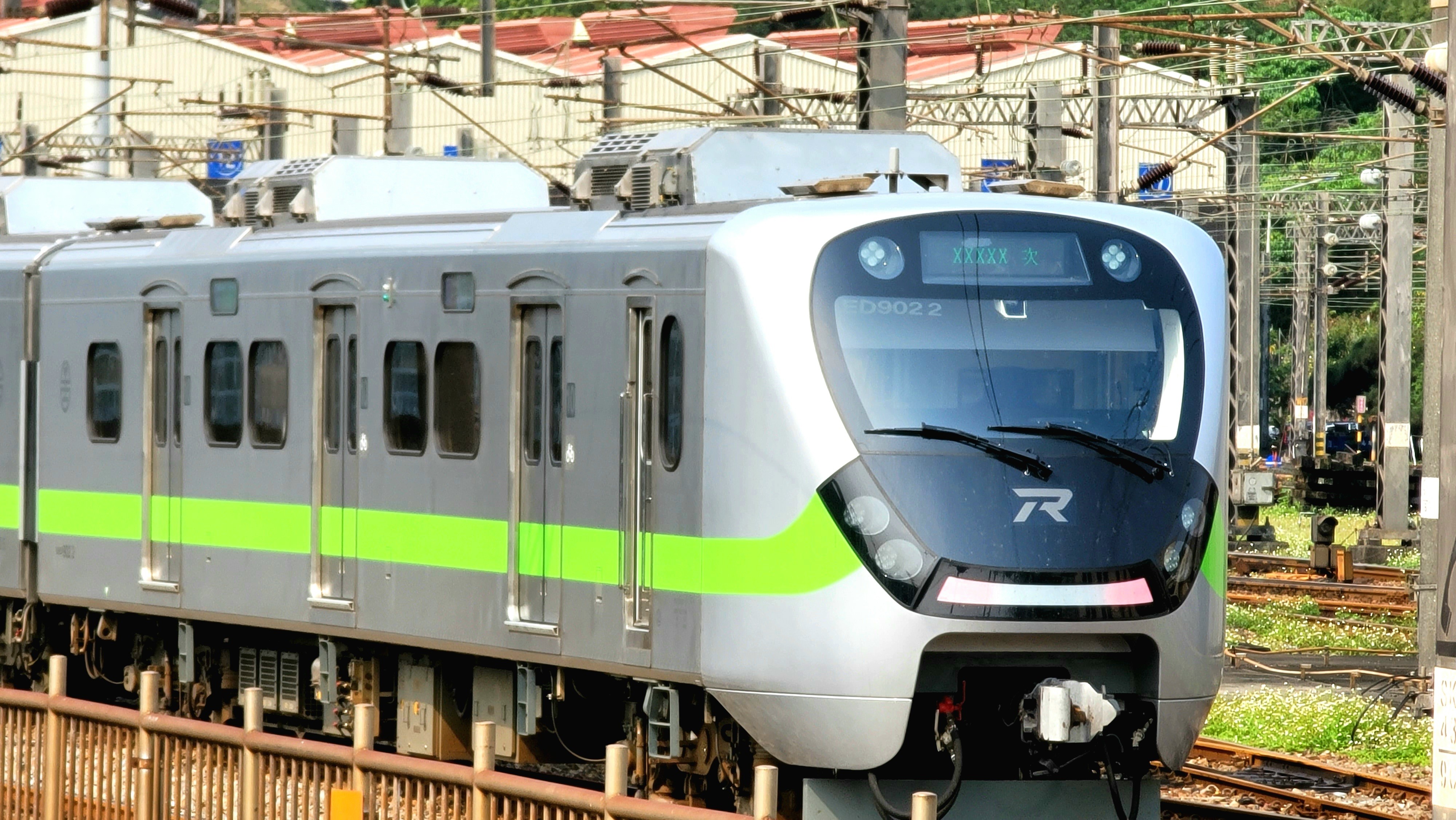 最美區間車上路2個月就故障 今早 機械異常 新竹 中壢停駛 Ettoday生活新聞 Ettoday新聞雲