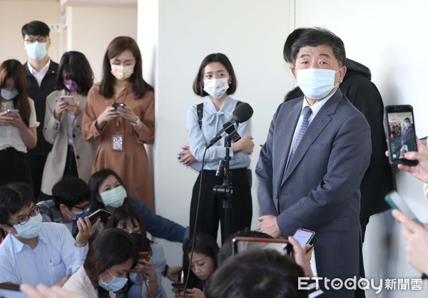 ▲▼立法院衛環委員會 陳時中堵訪。（圖／記者屠惠剛攝）