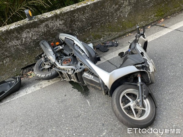 ▲▼北宜車禍騎士送醫搶救身亡             。（圖／記者陳雕文翻攝）