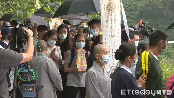 ▲太魯閣家屬聯合招魂。（圖／記者陳煥丞攝）