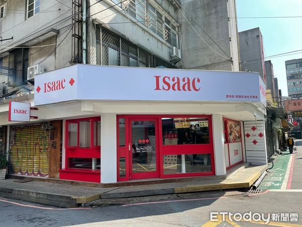 ▲有韓國美而美之稱的奶油吐司專賣店Isaac Toast回歸台北，忠孝復興店。（圖／Isaac Toast提供）