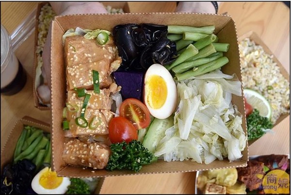 ▲▼人人有飯吃日式餐盒。（圖／商妮吃喝遊樂提供。）