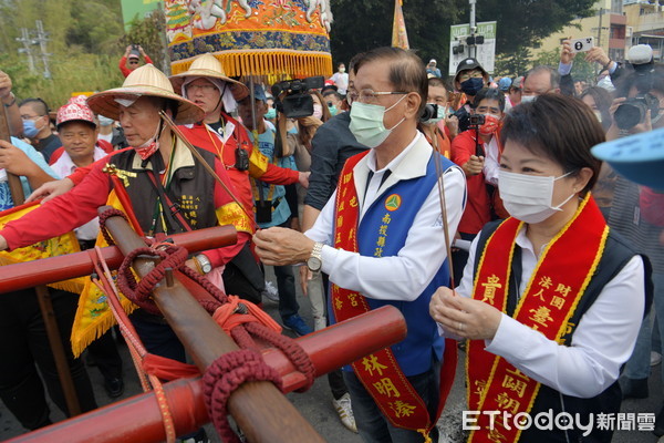 ▲草屯敦和宮和台中玉闕朝仁宮舉辦聯合遶境活動，中投首長齊聚進香。（圖／南投縣政府提供）