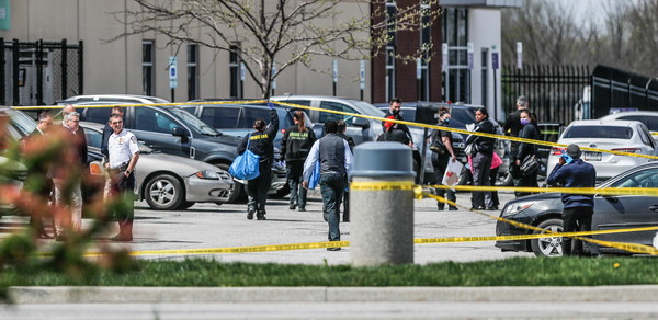 ▲▼ 美國聯邦快遞公司（FedEx）15日大規模槍擊案造成8人死亡，槍手為19歲前員工布蘭登霍爾（Brandon Hole）。（圖／路透）