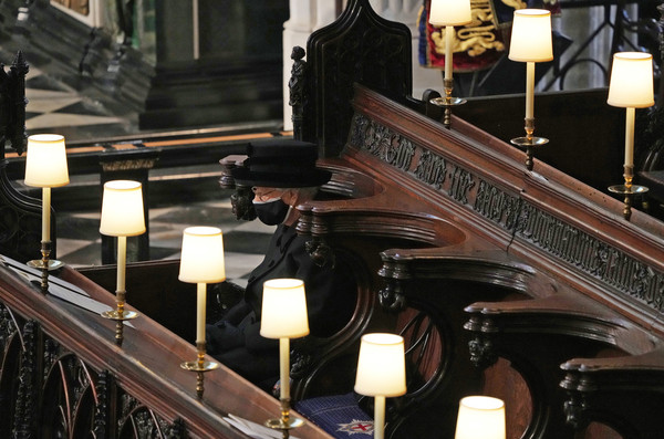 ▲▼ 英國女王伊莉莎白二世於菲利普親王葬禮。（圖／達志影像）