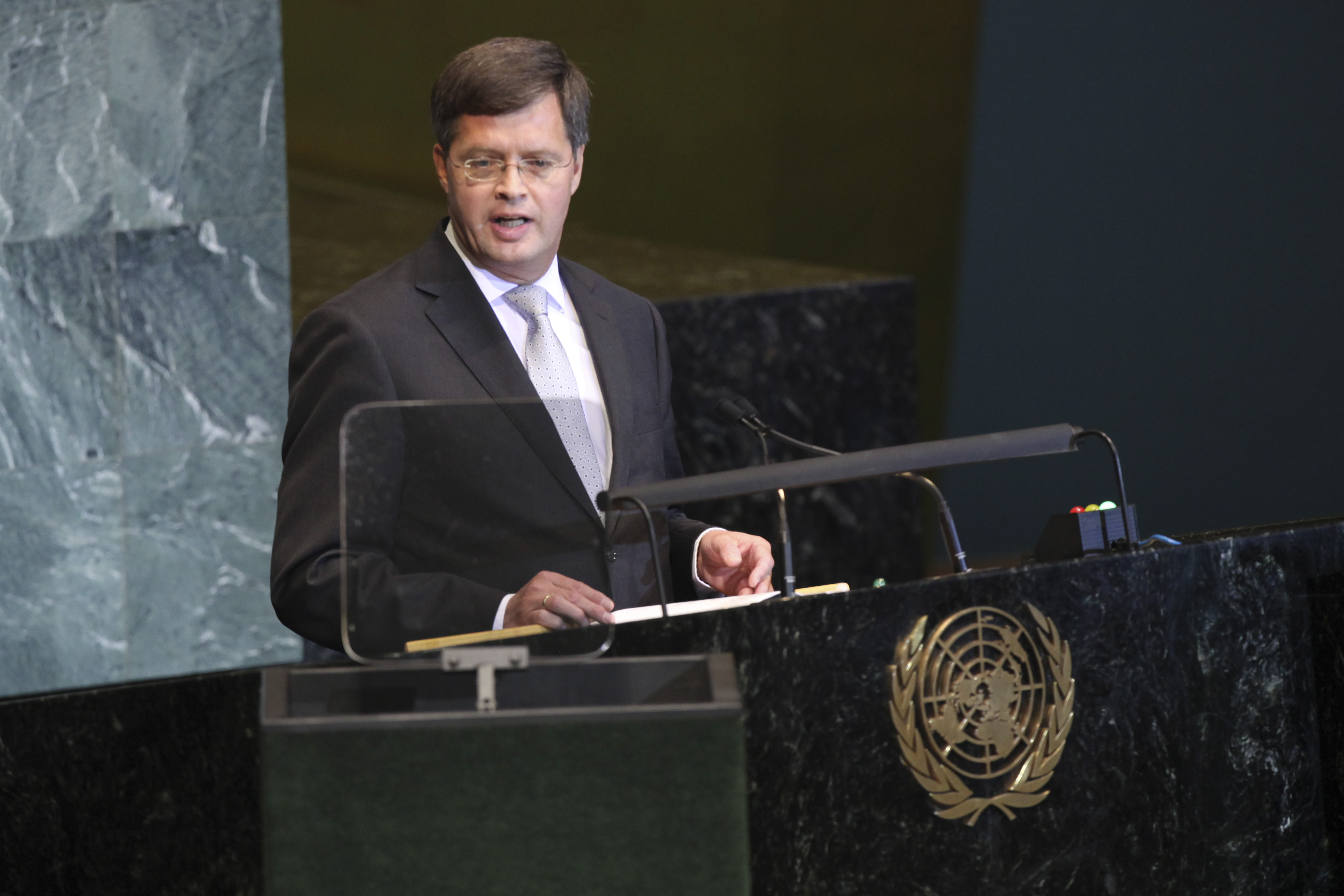 ▲▼荷蘭前總理巴爾克嫩得（Jan Peter Balkenende）疑似遭華為竊聽。（圖／達志影像／美聯社）