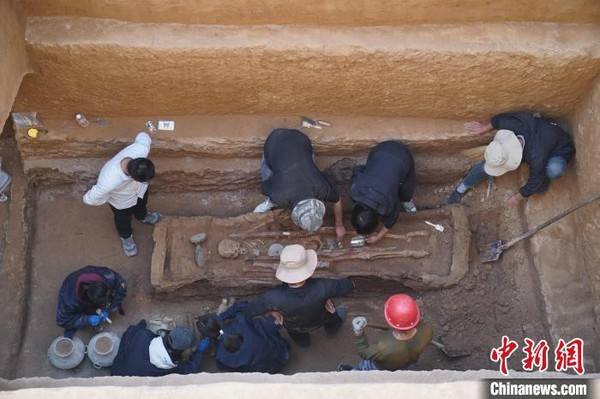 ▲陝西考古隊發現的西漢完整墓葬。（圖／翻攝中新網）