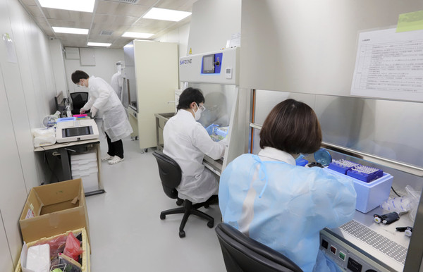 ▲▼日本新冠肺炎PCR檢測。（圖／達志影像／美聯社）