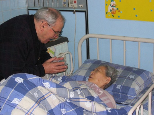 ▲▼以色列聖墓騎士93歲義籍神父李智安，在台病逝，24日殯葬彌撒。（圖／羅東聖母醫院提供，下同）