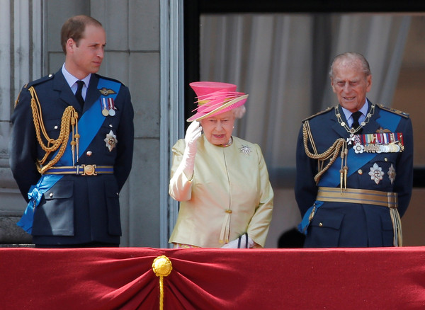 ▲▼威廉王子、伊莉莎白女王與菲利普親王。（圖／路透）