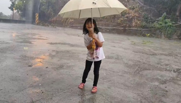 ▲高雄桃源區下大雨  。（圖／高雄原民會提供）