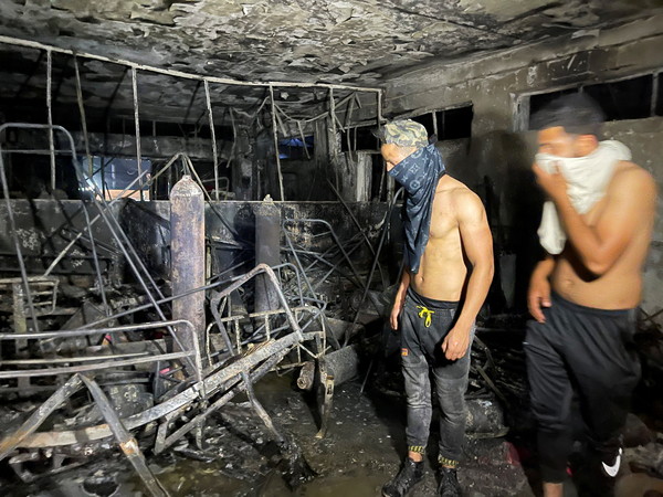 ▲▼ 伊拉克首都巴格達哈蒂柏醫院（Ibn al-Khatib）24日發生火災，現已有82死110傷。（圖／路透）