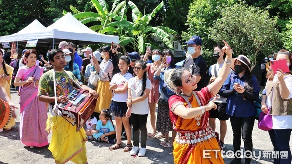 ▲2021春之祭「印度文化節」 以印度樂舞遊行熱鬧開展。（圖／新北市文化局提供）