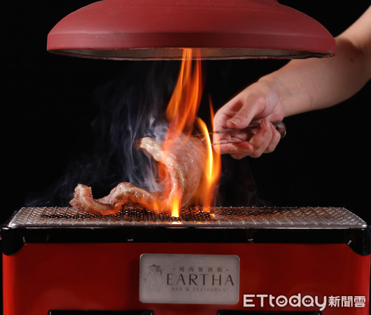 ▲台中還有家新燒肉餐酒館「EARTHA」將在5月2日開幕。（圖／EARTHA提供）