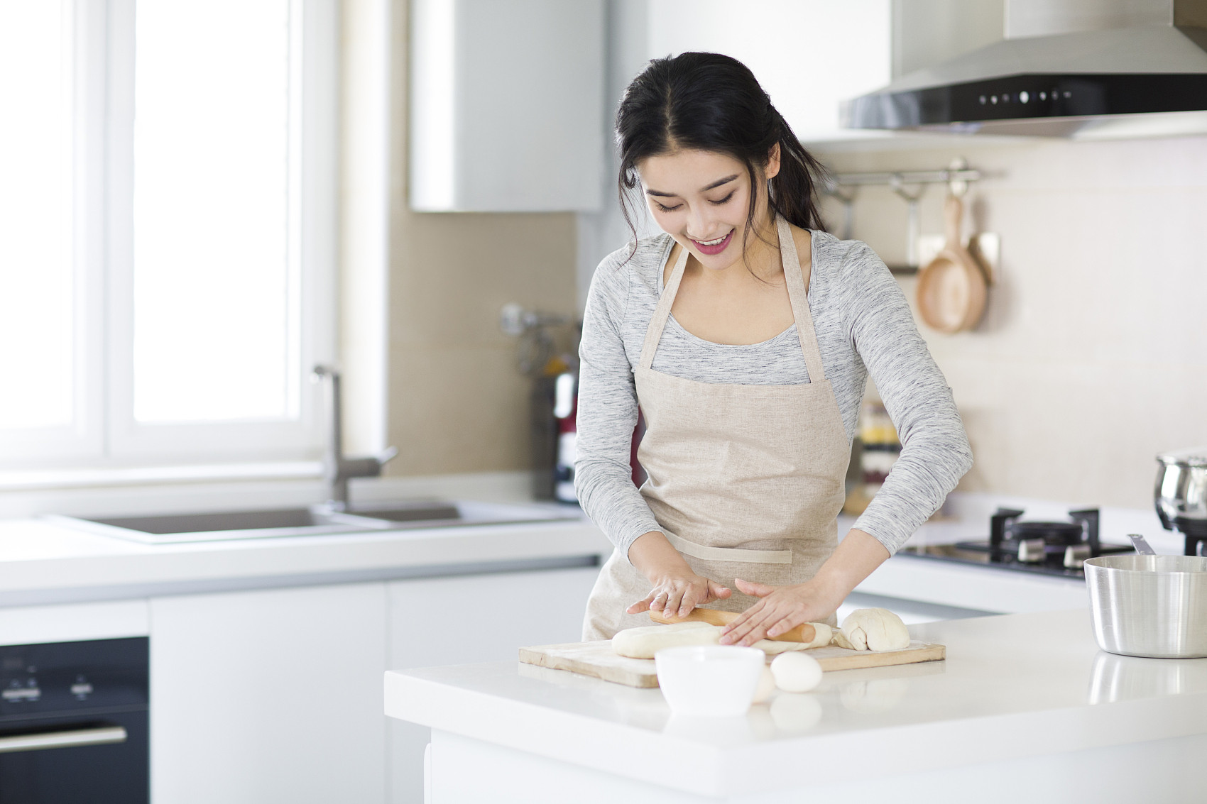 ▲▼煮飯,做菜,料理,媽媽,母親,主婦,婦女。（圖／CFP）