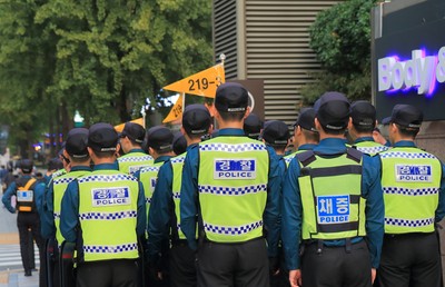 處理車禍遭二次撞擊！韓警員腦出血、骨折苦撐2年　療養遭拒憤輕生