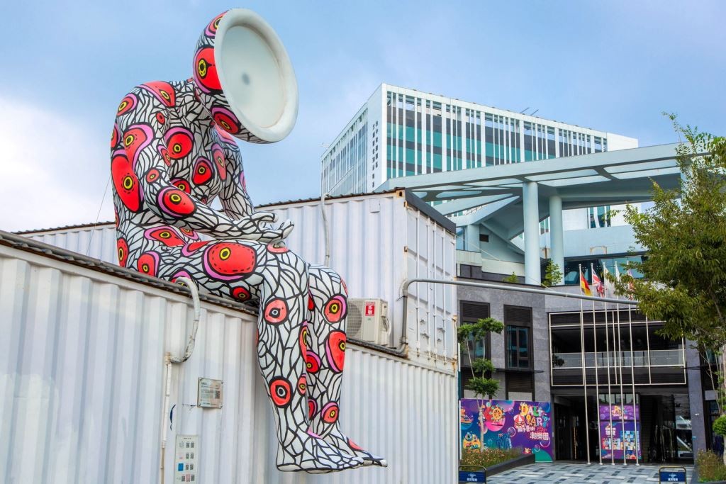 台中大里 台中軟體園區dali Art藝術廣場 大里文創聚落 中台灣首座軟體園區進駐大里 原菸酒公賣局菸草試驗所 繪畫 雕塑 陶瓷工藝 金工 新媒體 台灣印刷探索館對面 大里東湖公園旁